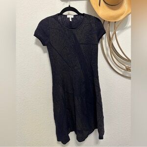 Women’s Textured Short-Sleeve Dress - Black